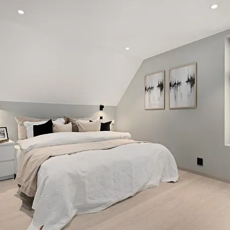 Senter - Luxury House - Nygard